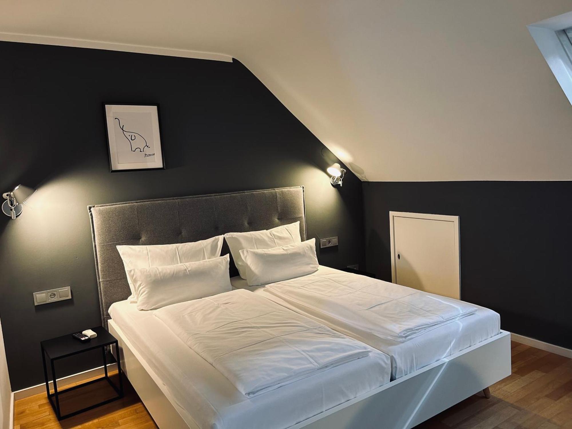 Dk Hotel Heidelberg Exteriör bild